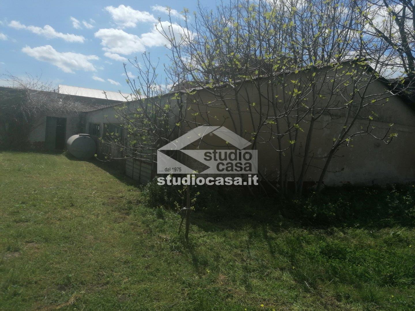 Casa Unifamiliare in vendita a Rocca di Neto