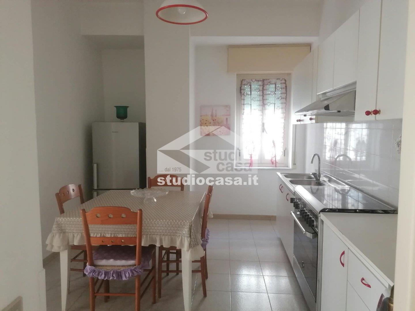 Appartamento in affitto a Crotone