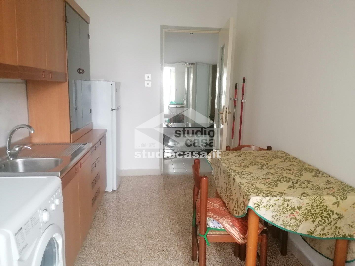 Appartamento in affitto a Crotone