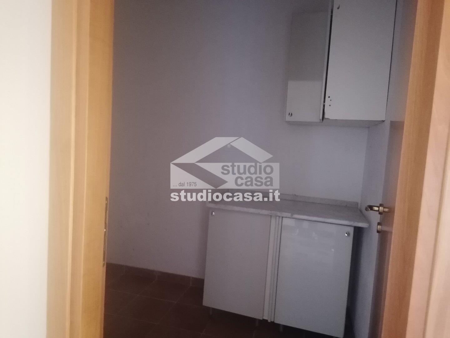 Appartamento in affitto a Crotone