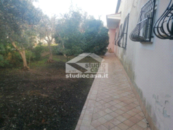 Villa Unifamiliare in vendita a Isola di Capo Rizzuto