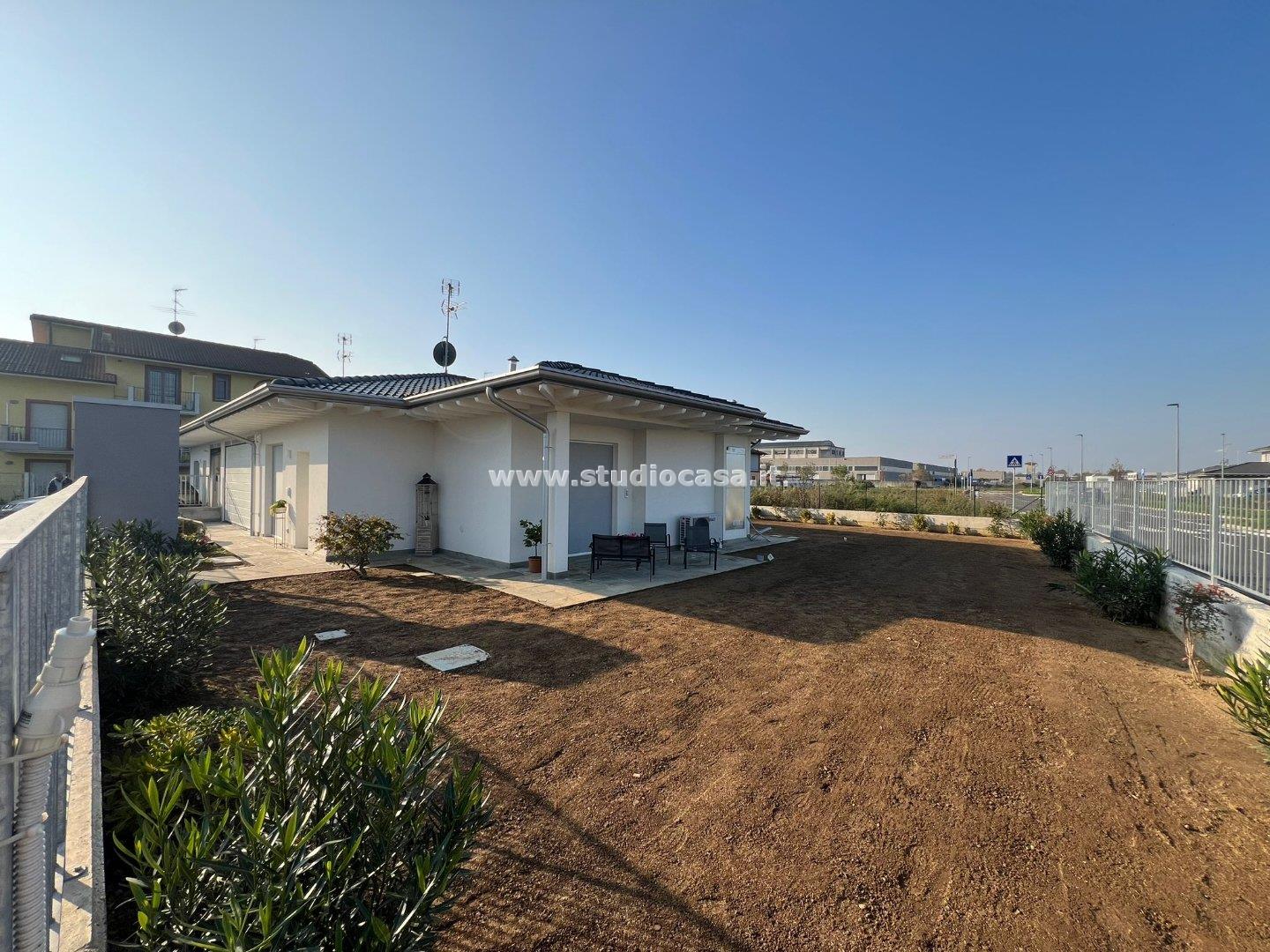 Villa Bifamiliare in vendita a Treviglio