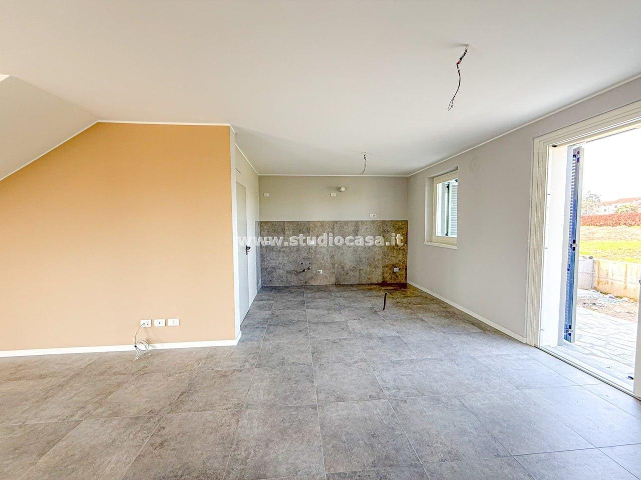 Appartamento in Villa in vendita a Treviglio