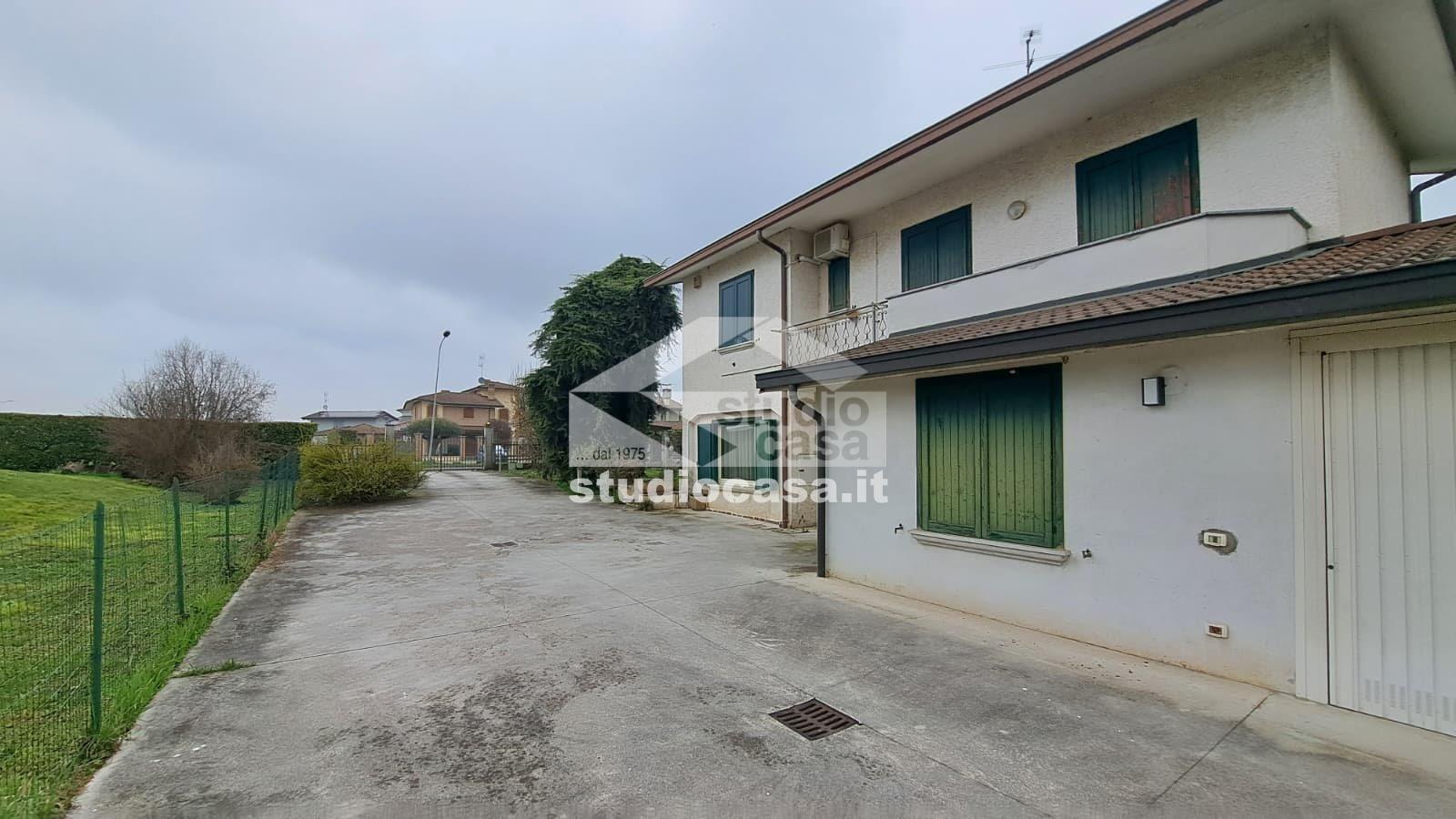 Appartamento in vendita a Misano di Gera d