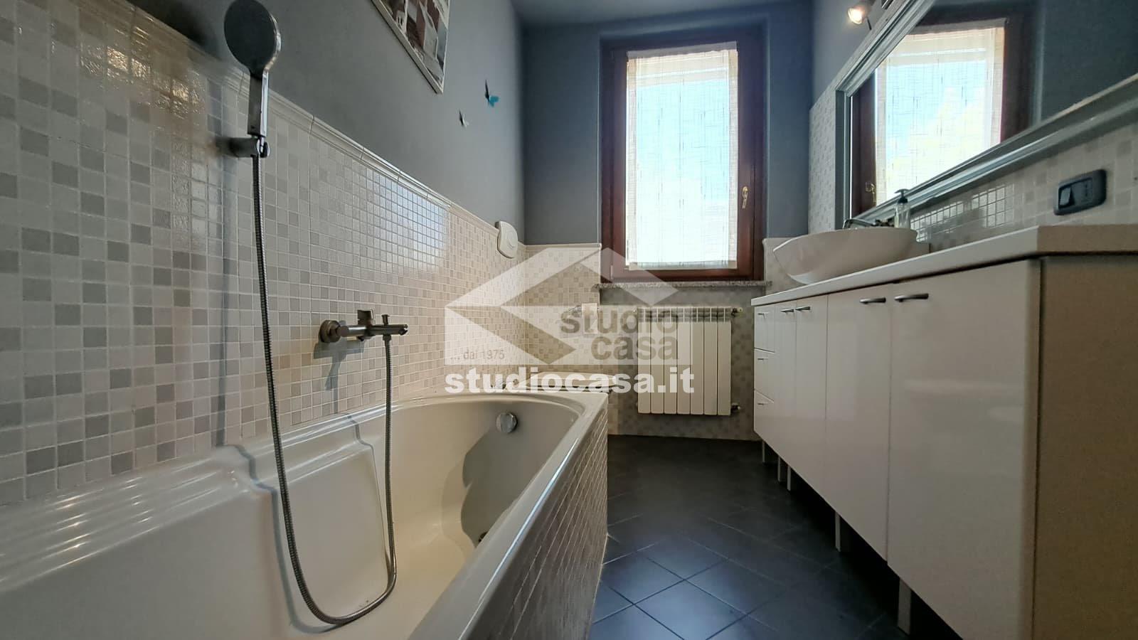 Appartamento in vendita a Capralba
