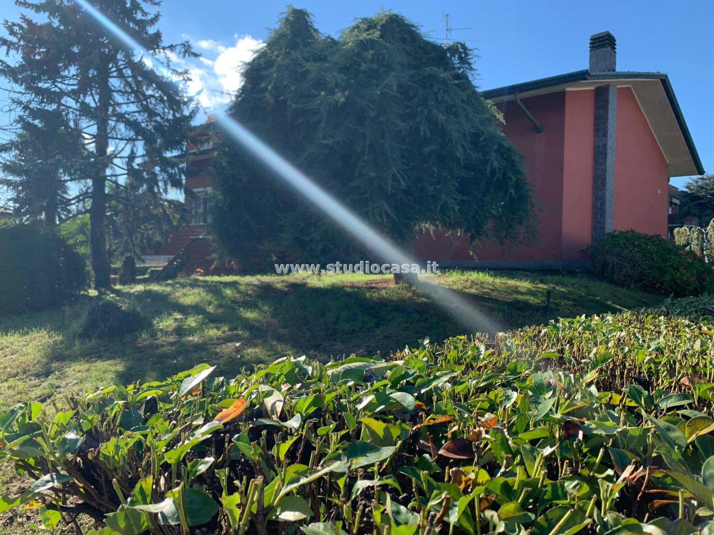 Villa Unifamiliare in vendita a Brignano Gera d