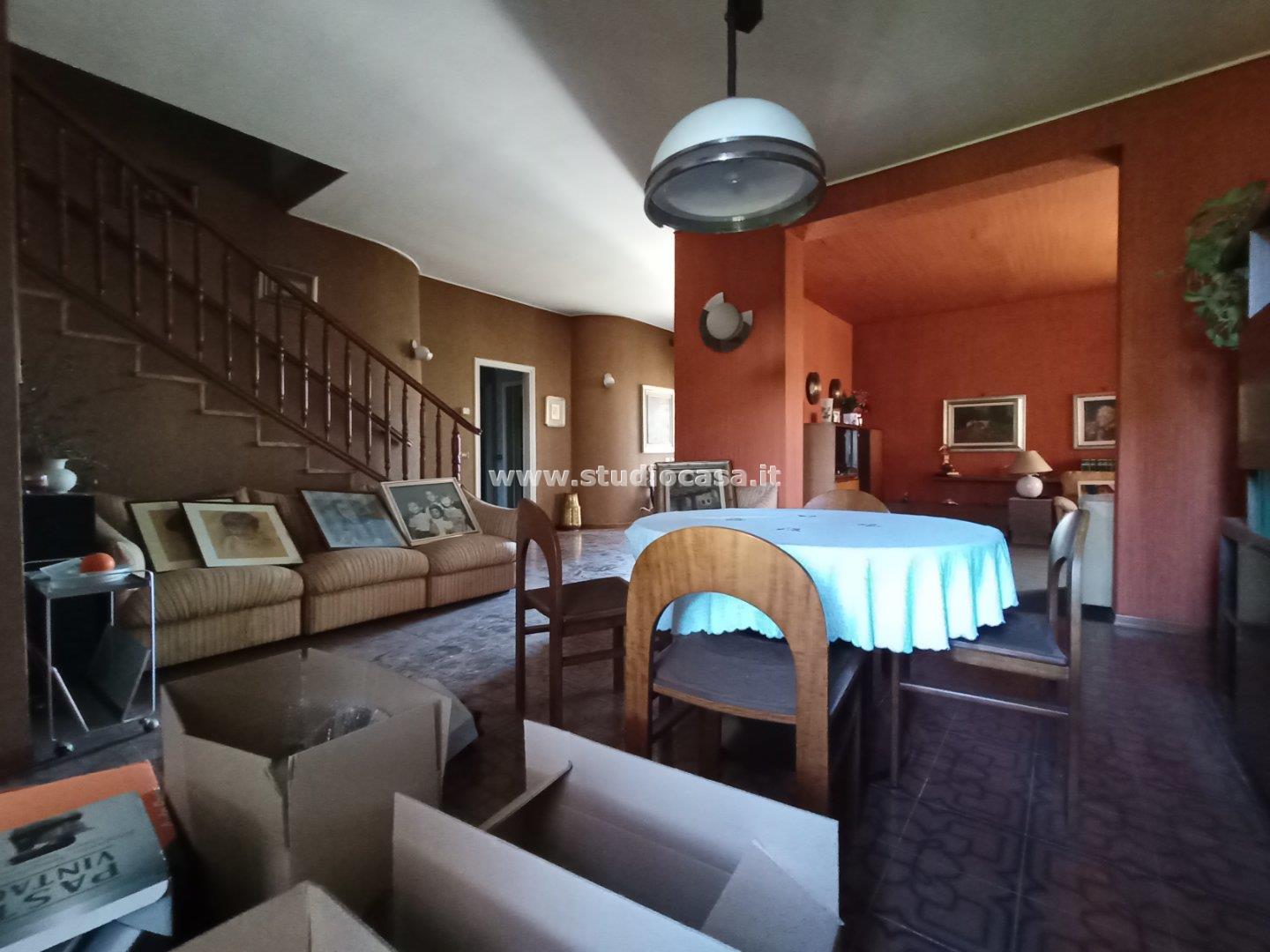 Villa Unifamiliare in vendita a Brignano Gera d