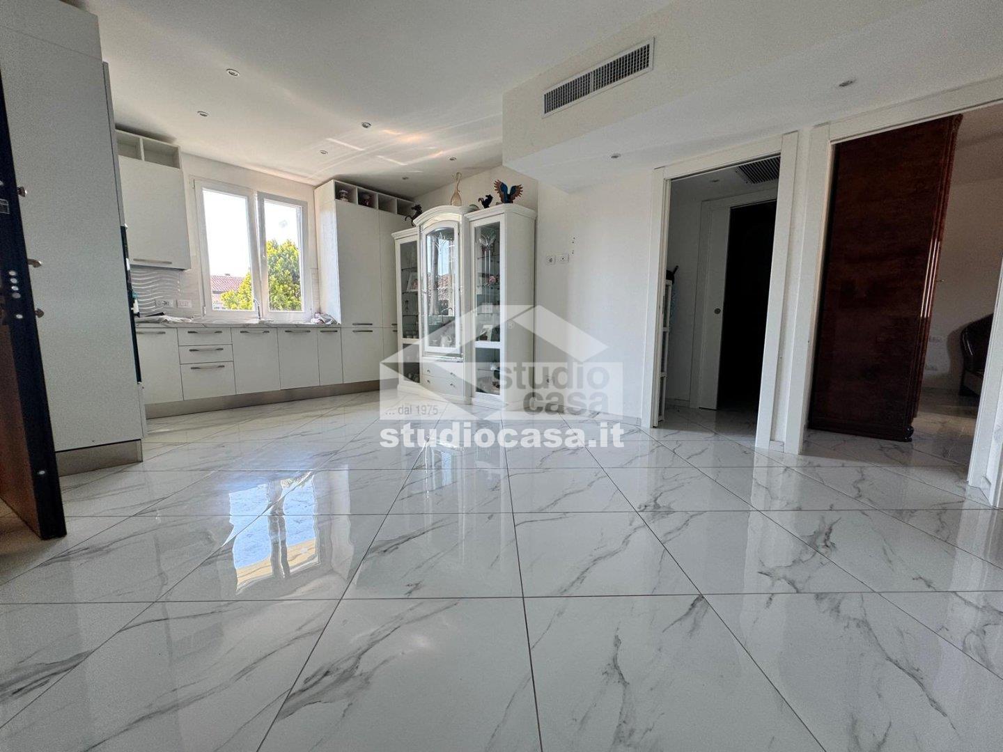 Appartamento in vendita a Calvenzano