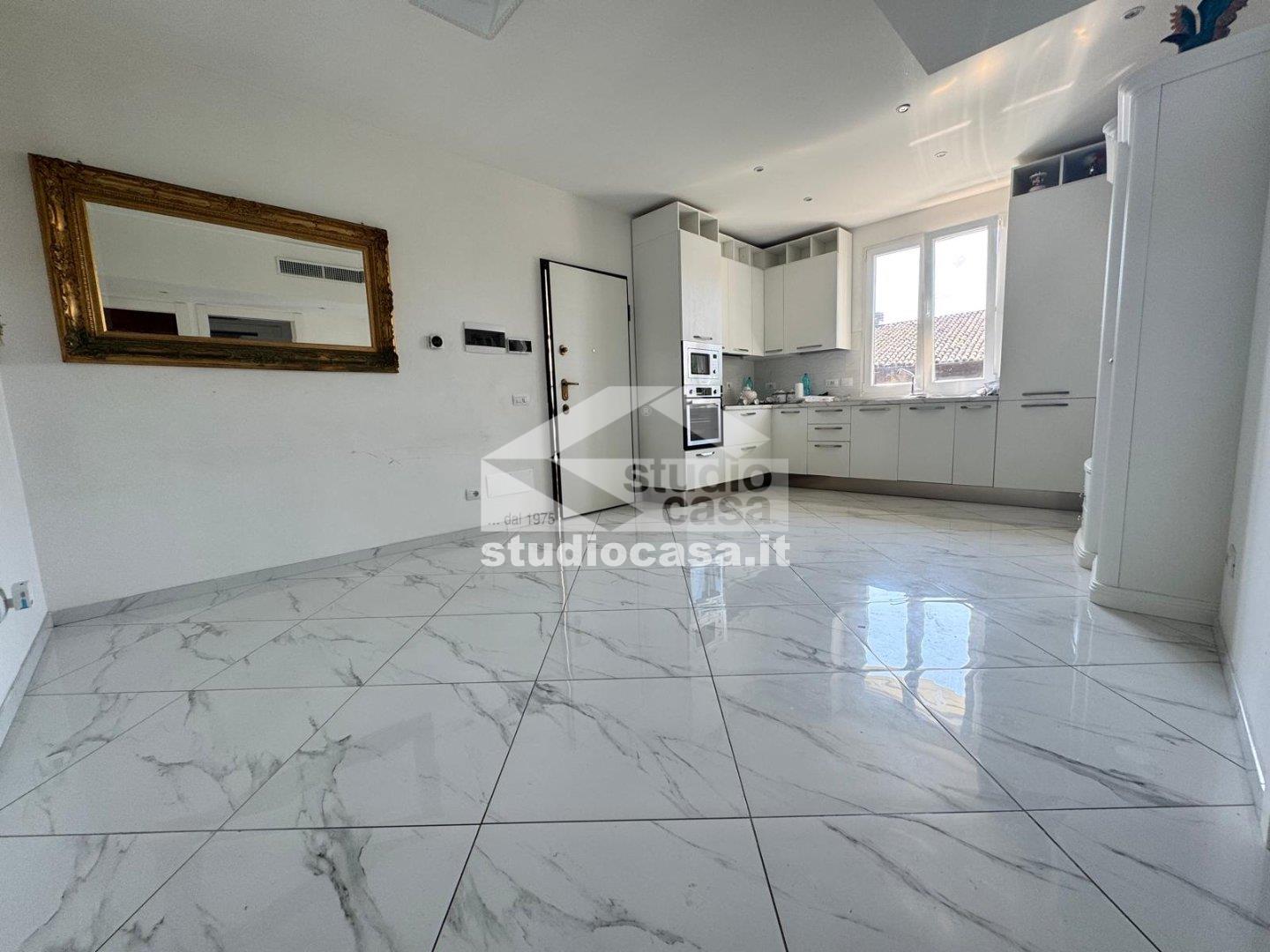 Appartamento in vendita a Calvenzano