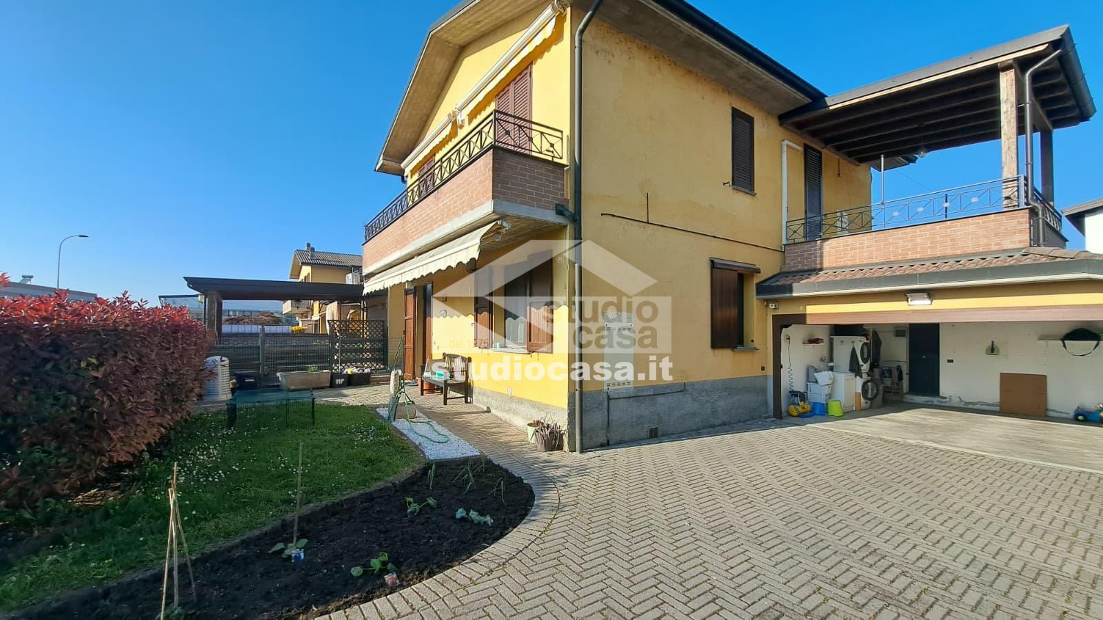 Appartamento in Villa in vendita a Misano di Gera d