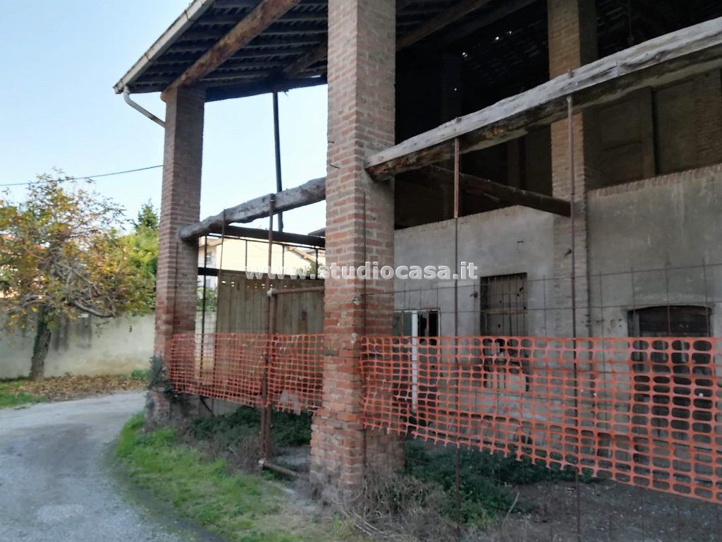 Casa Rustica in vendita a Caravaggio