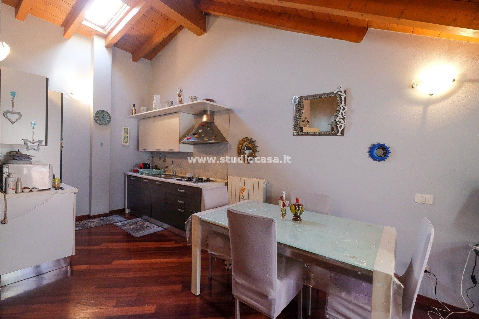 Appartamento in vendita a Osio Sotto