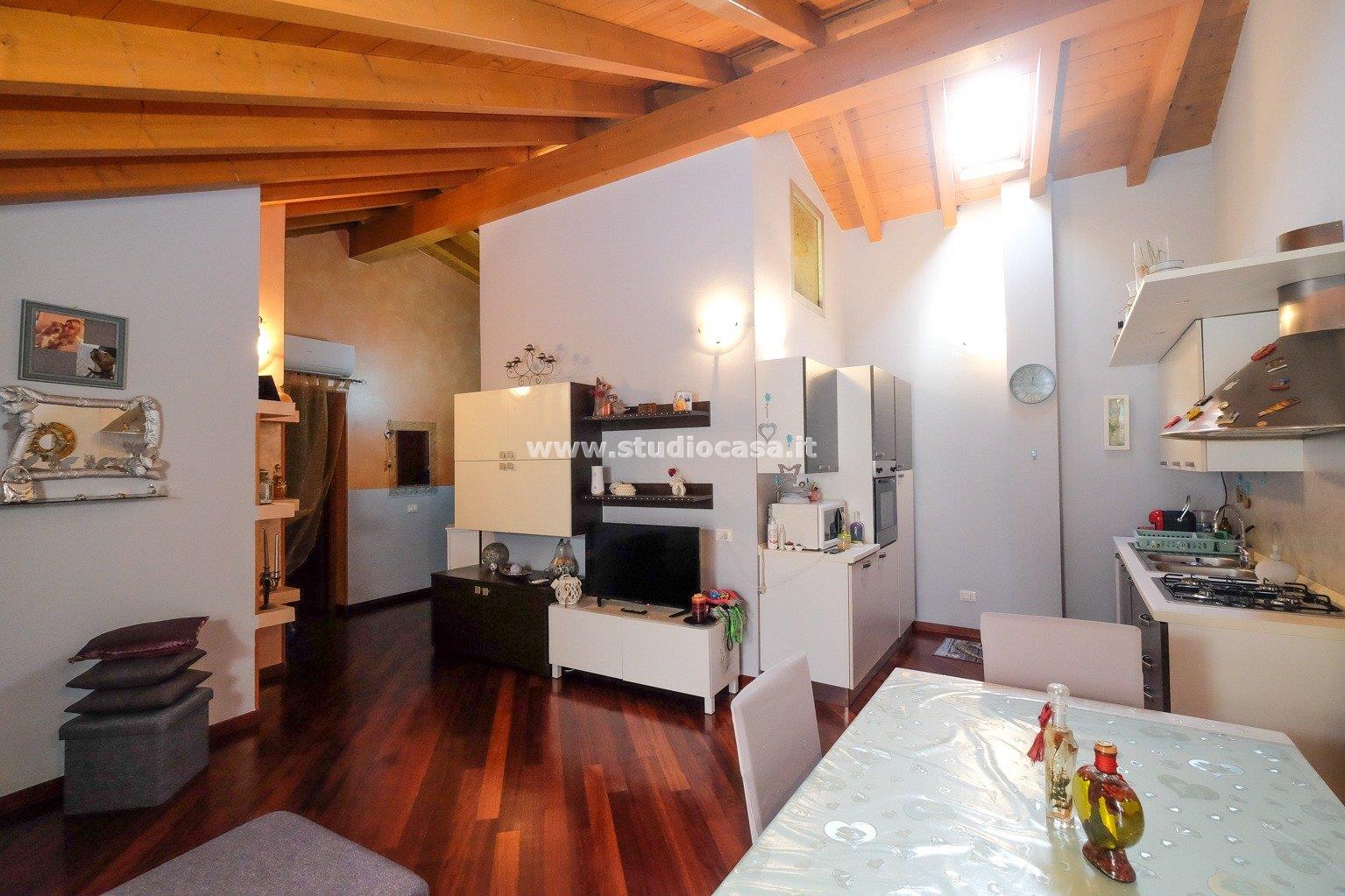 Appartamento in vendita a Osio Sotto