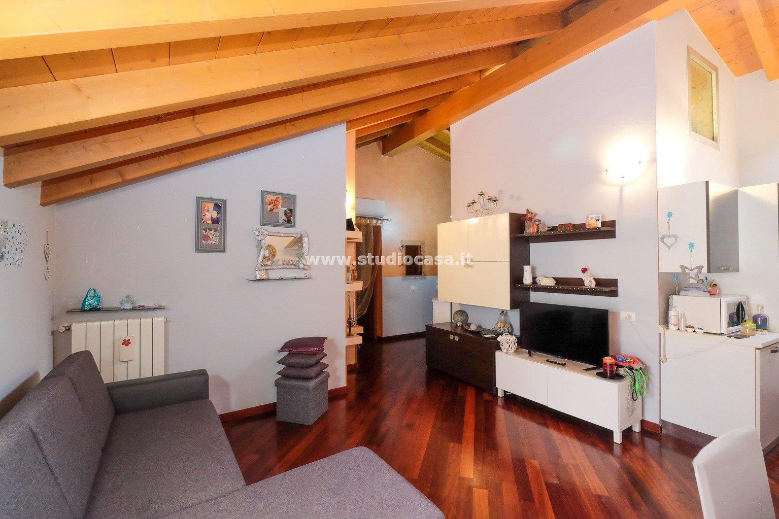 Appartamento in vendita a Osio Sotto