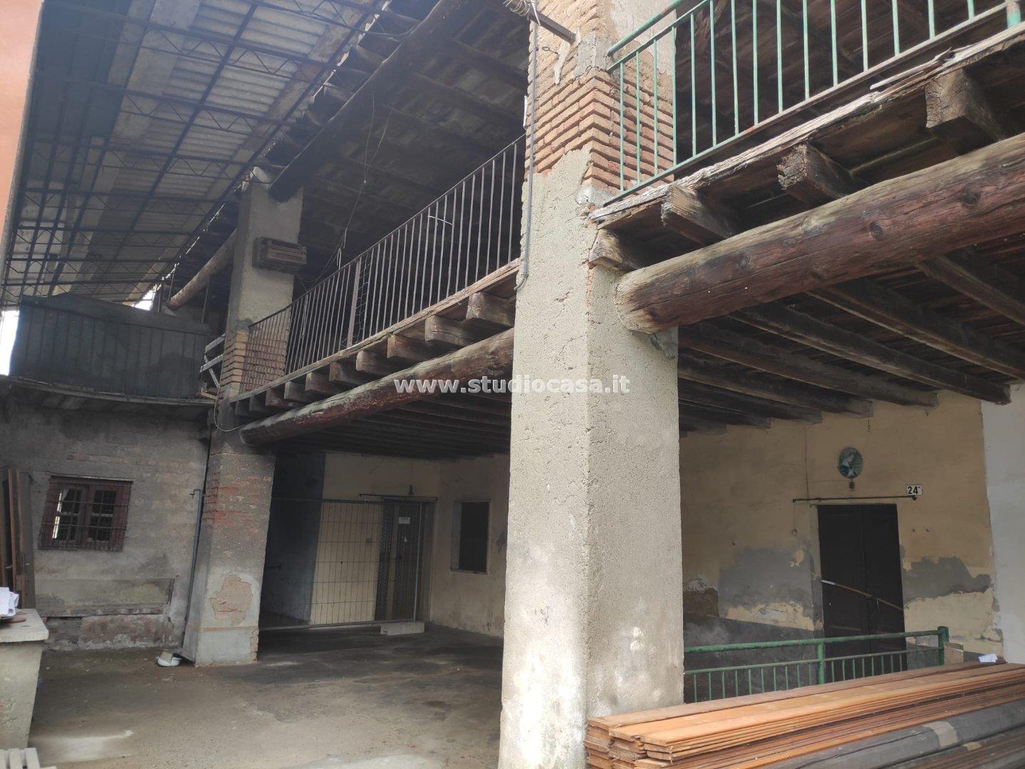 Casa Unifamiliare in vendita a Castel Rozzone