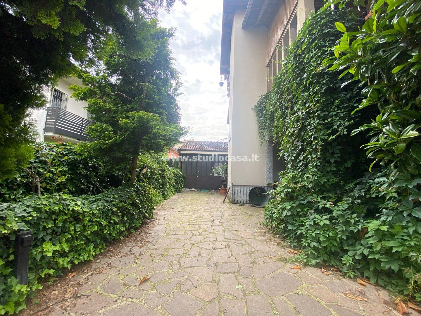 Villa Unifamiliare in vendita a Caravaggio