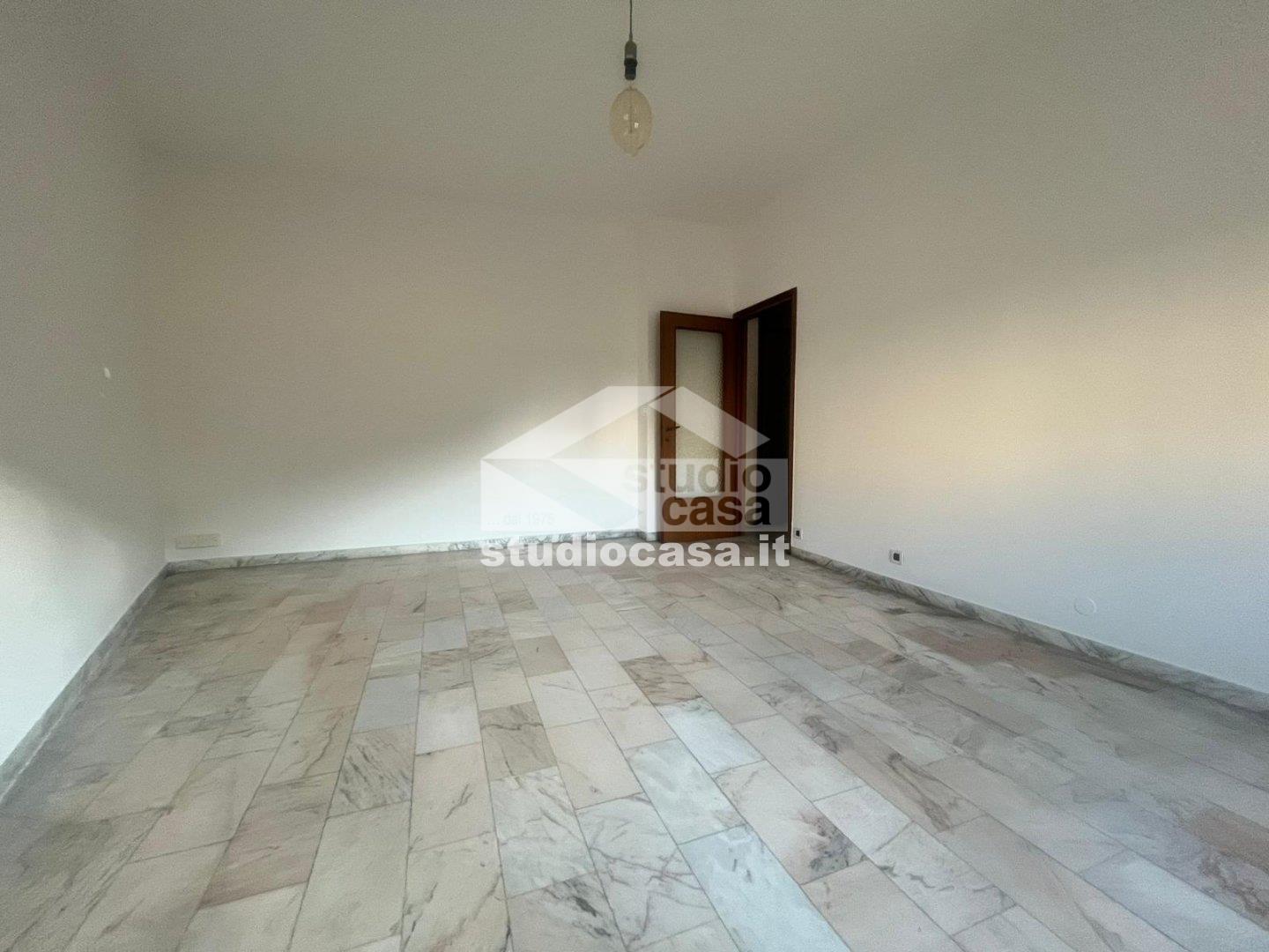 Appartamento in vendita a Romano di Lombardia