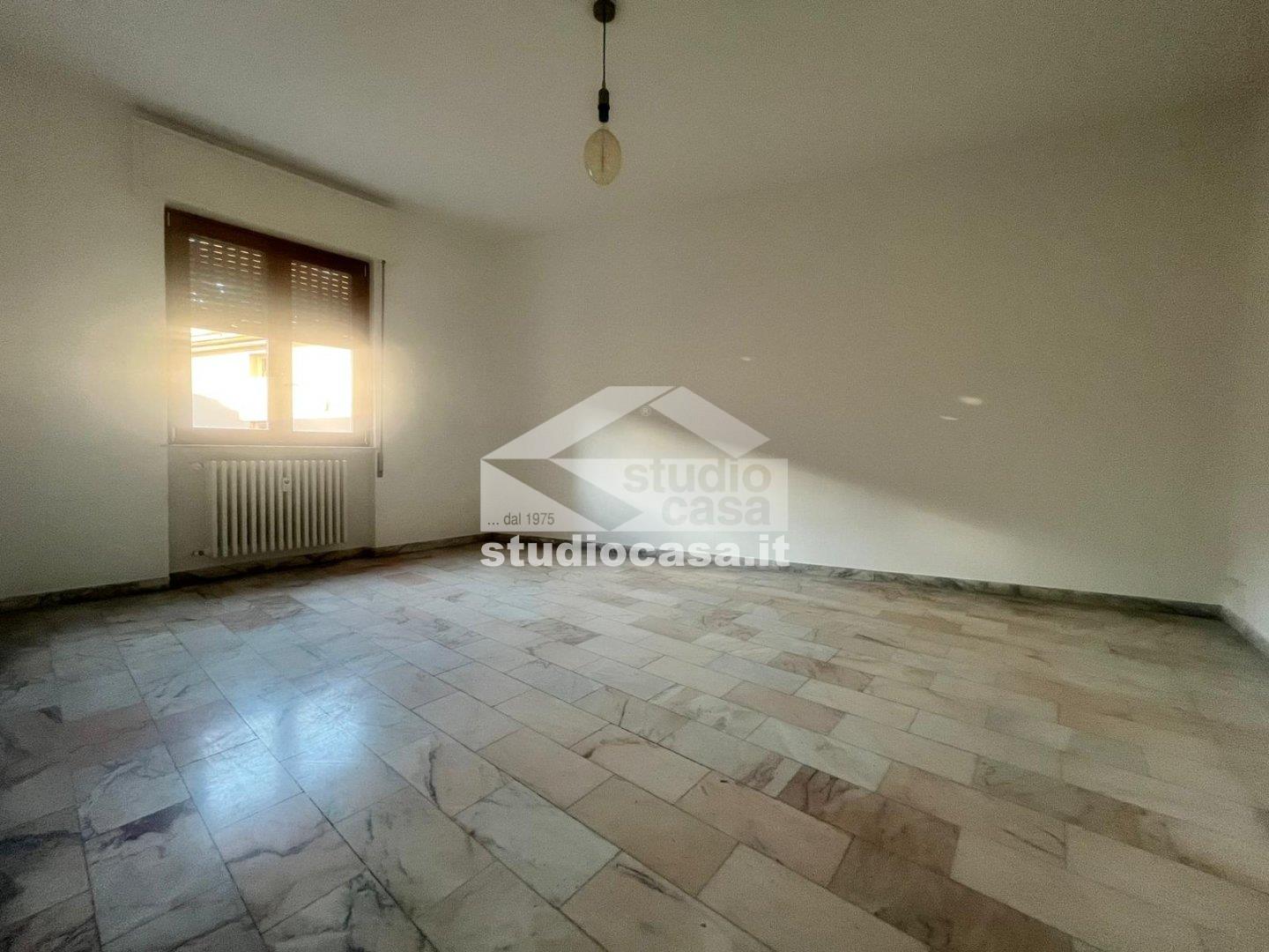 Appartamento in vendita a Romano di Lombardia