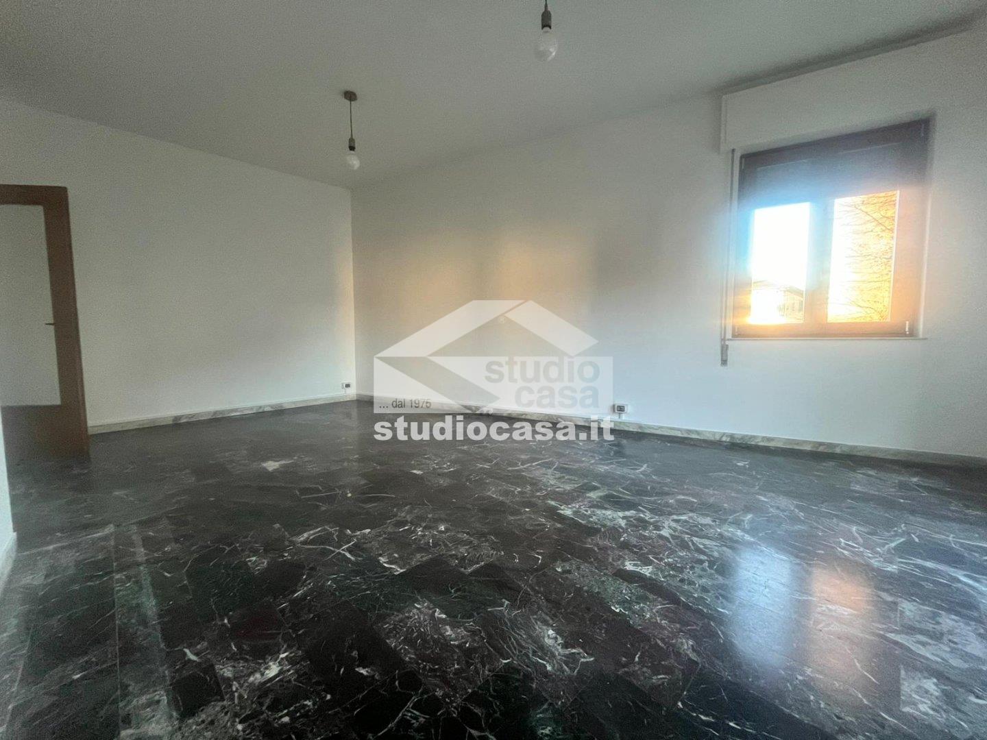 Appartamento in vendita a Romano di Lombardia