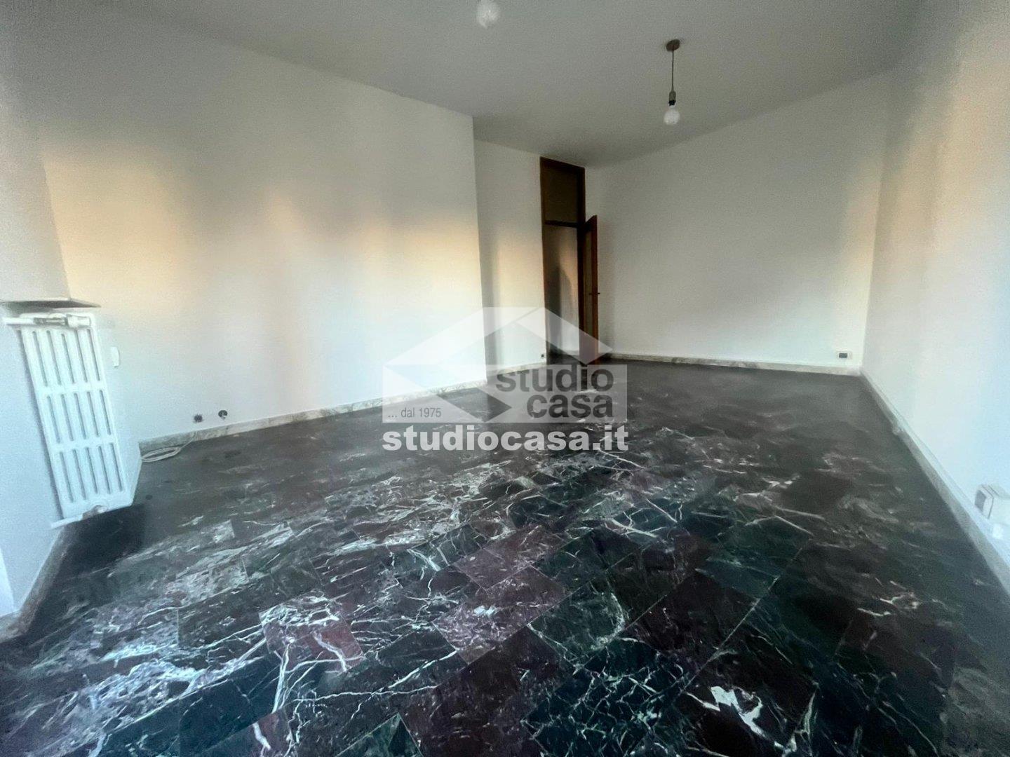 Appartamento in vendita a Romano di Lombardia