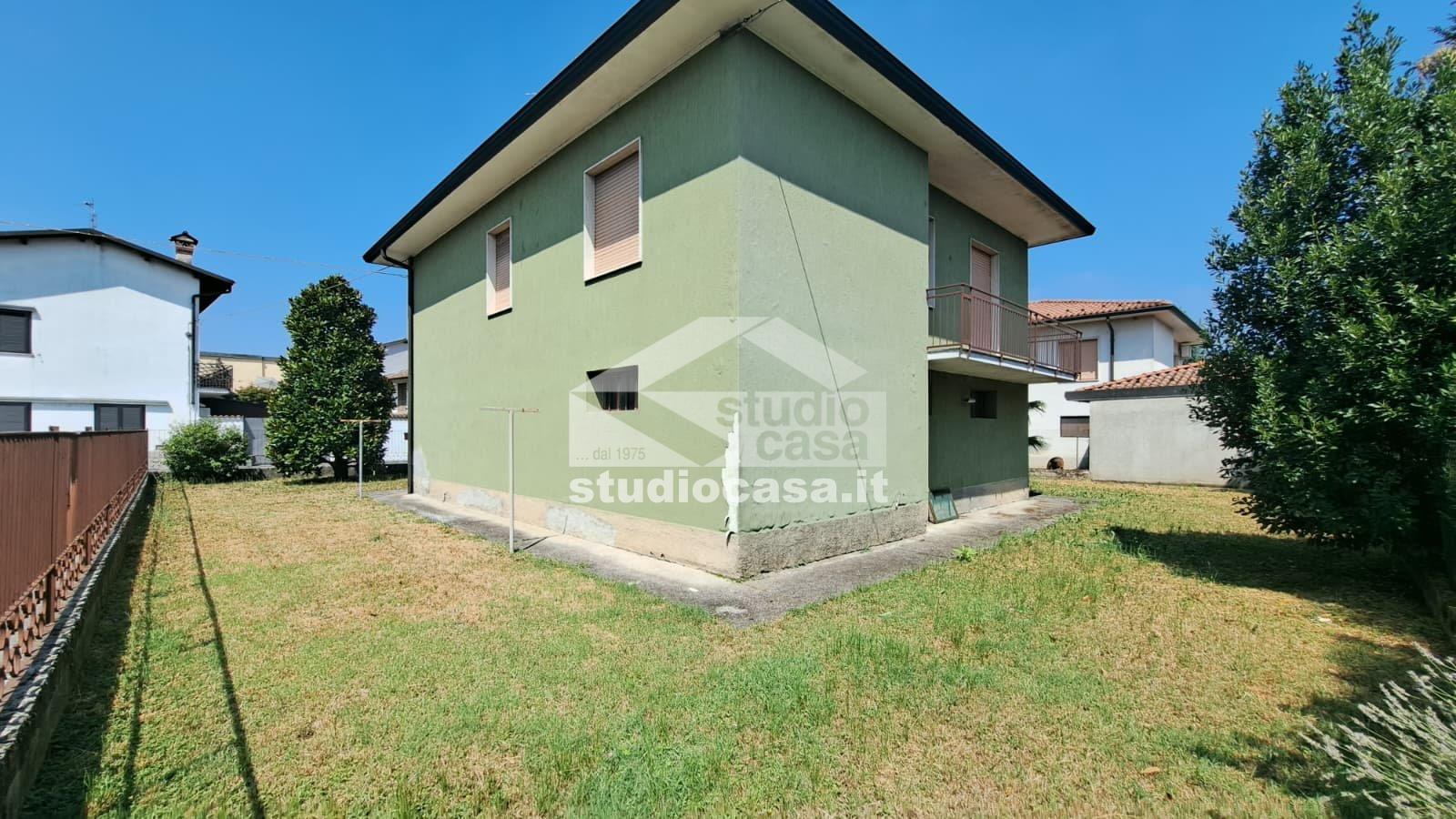 Villa Unifamiliare in vendita a Caravaggio