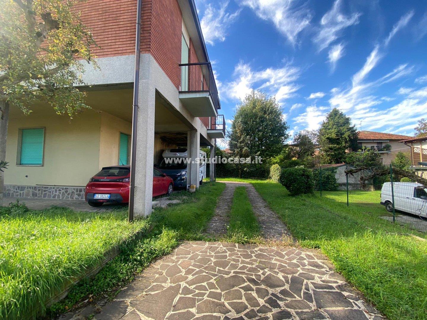 Villa Plurifamiliare in vendita a Caravaggio