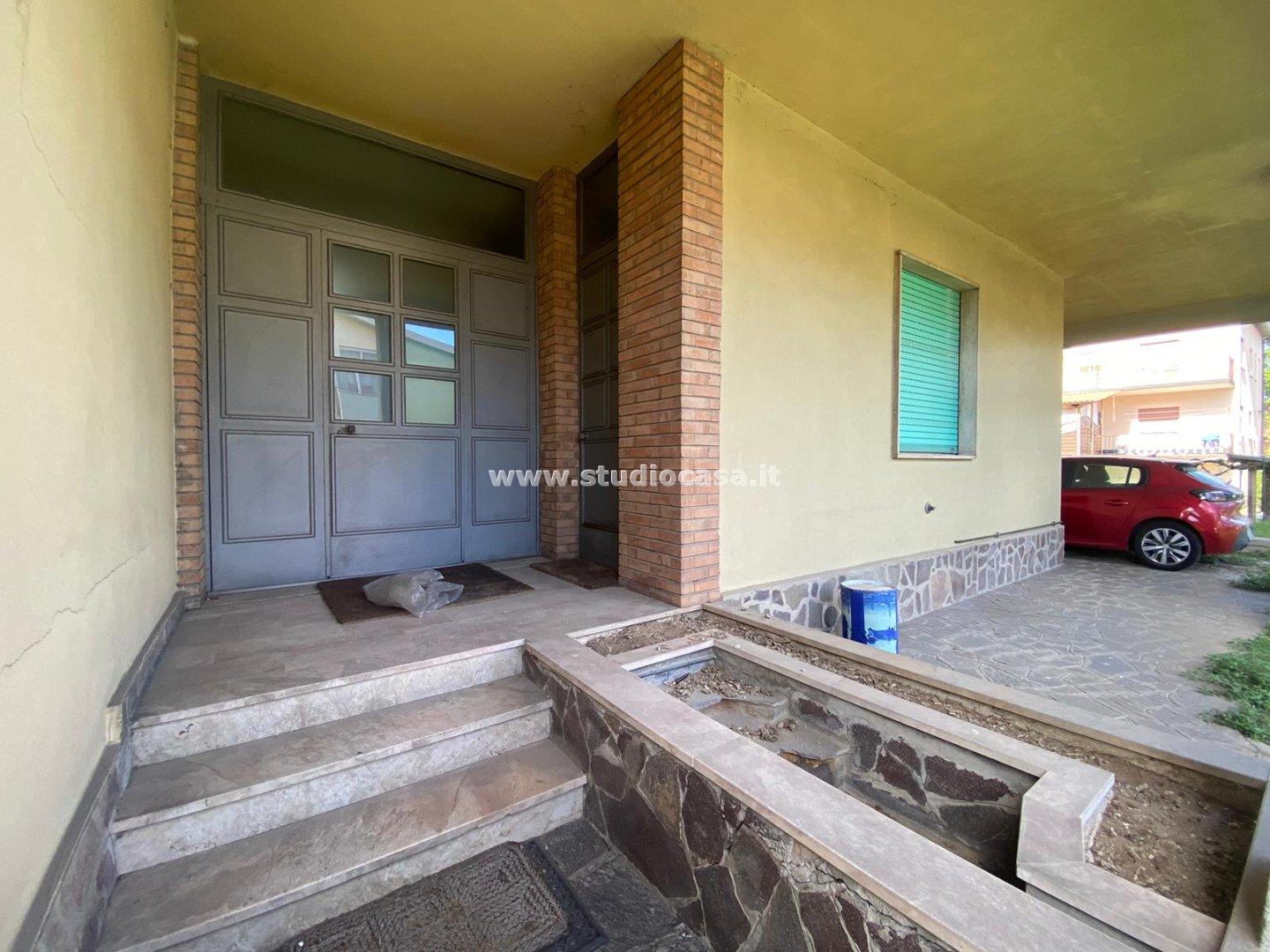 Villa Plurifamiliare in vendita a Caravaggio