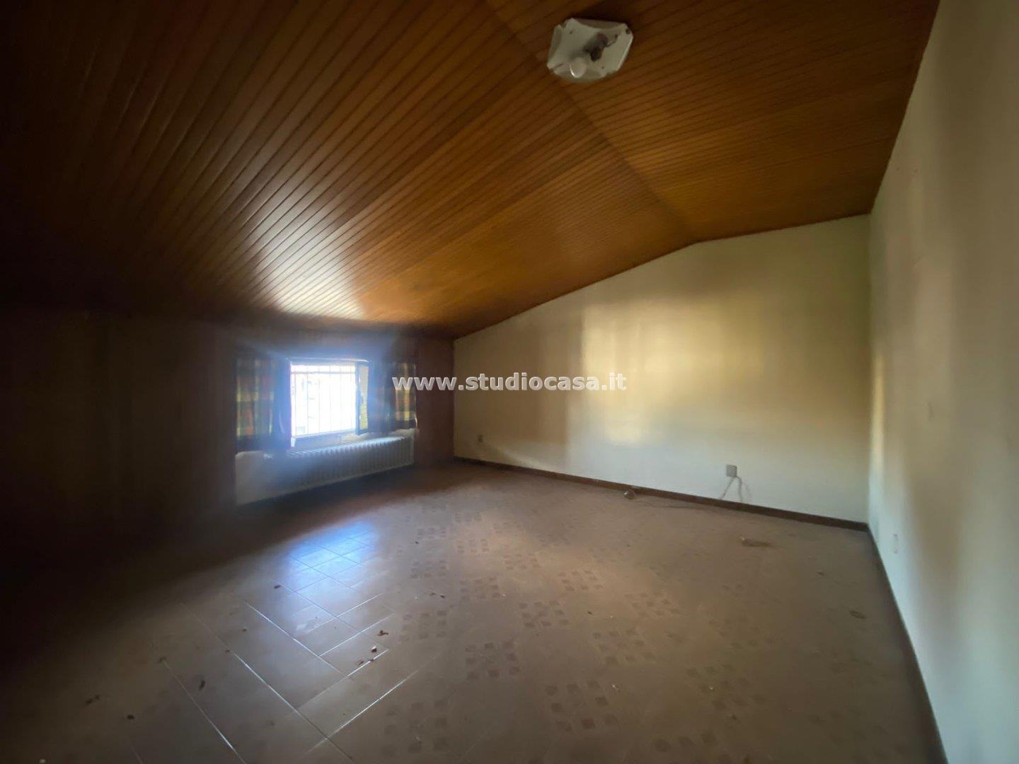 Villa Plurifamiliare in vendita a Caravaggio