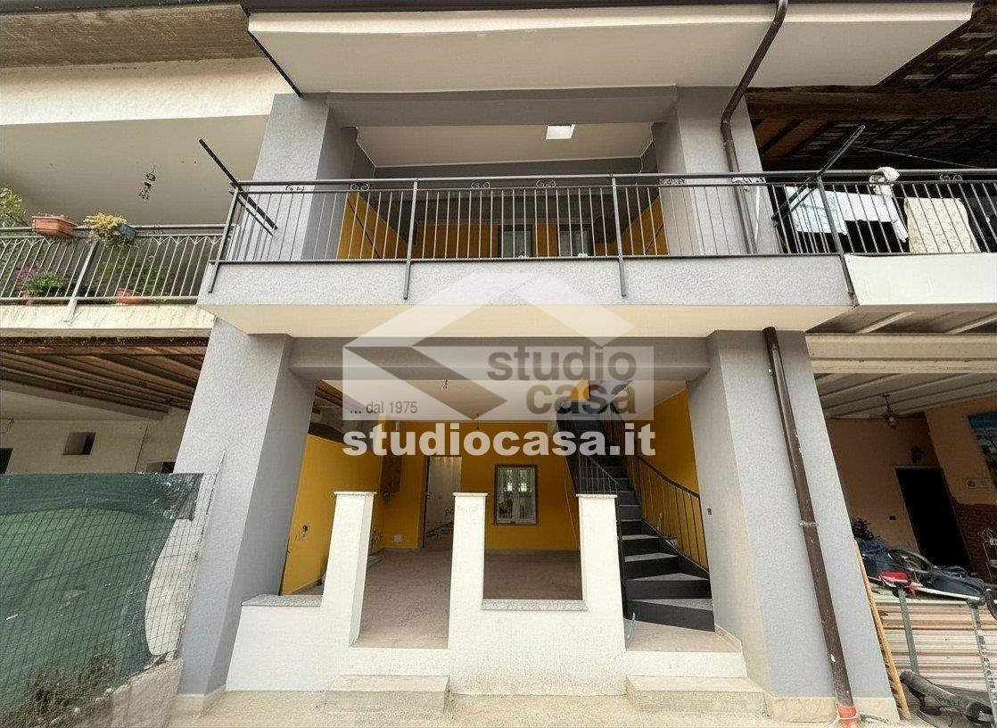 Appartamento in vendita a Brignano Gera d