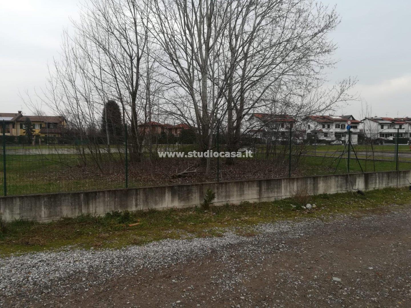 Terreno Residenziale in vendita a Fornovo San Giovanni