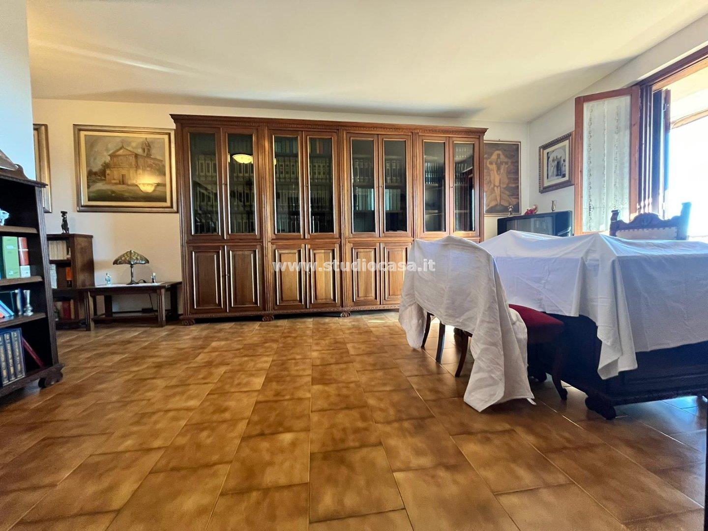 Appartamento in vendita a Brignano Gera d