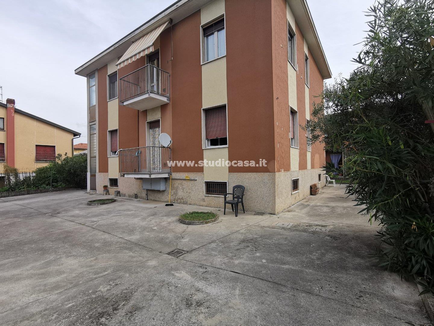 Appartamento in Villa in vendita a Brignano Gera d