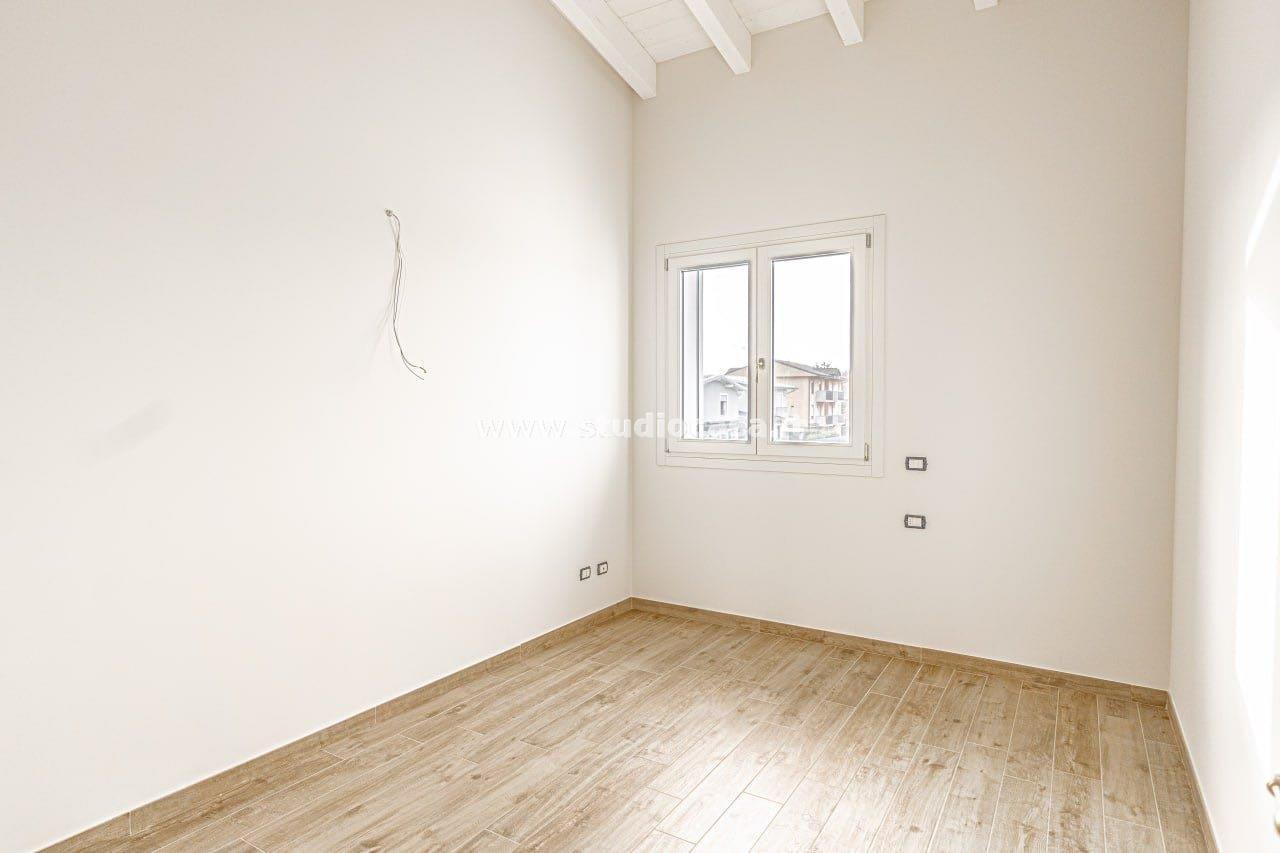 Villa Unifamiliare in vendita a Caravaggio