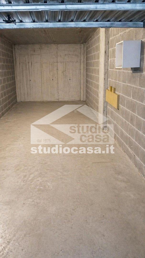 Box / Autorimessa in vendita a Caravaggio