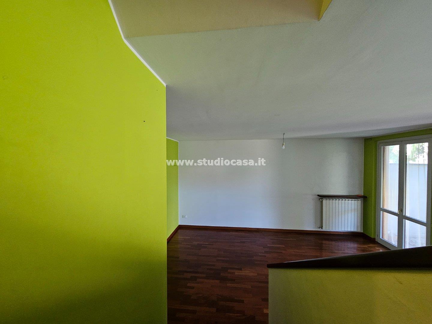 Villa a schiera in vendita a Brignano Gera d