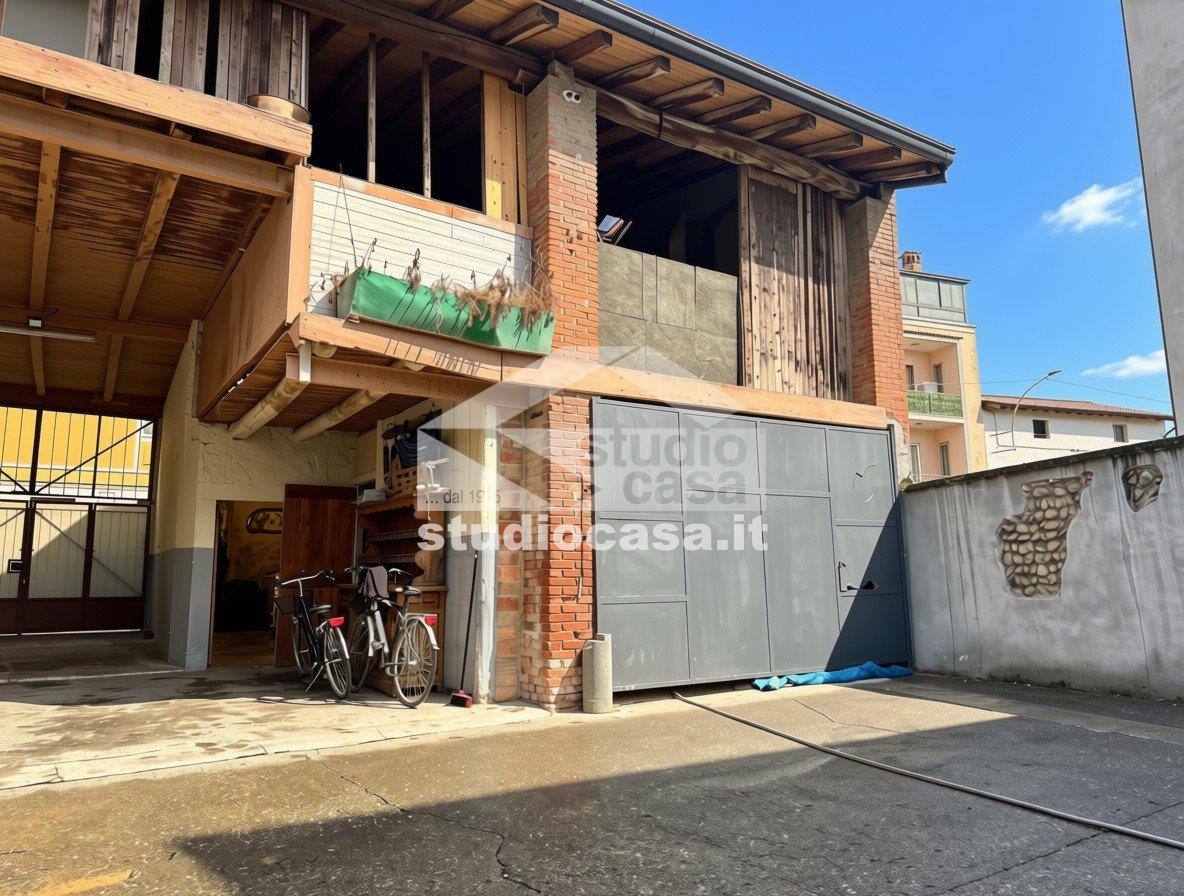 Casa Rustica in vendita a Caravaggio