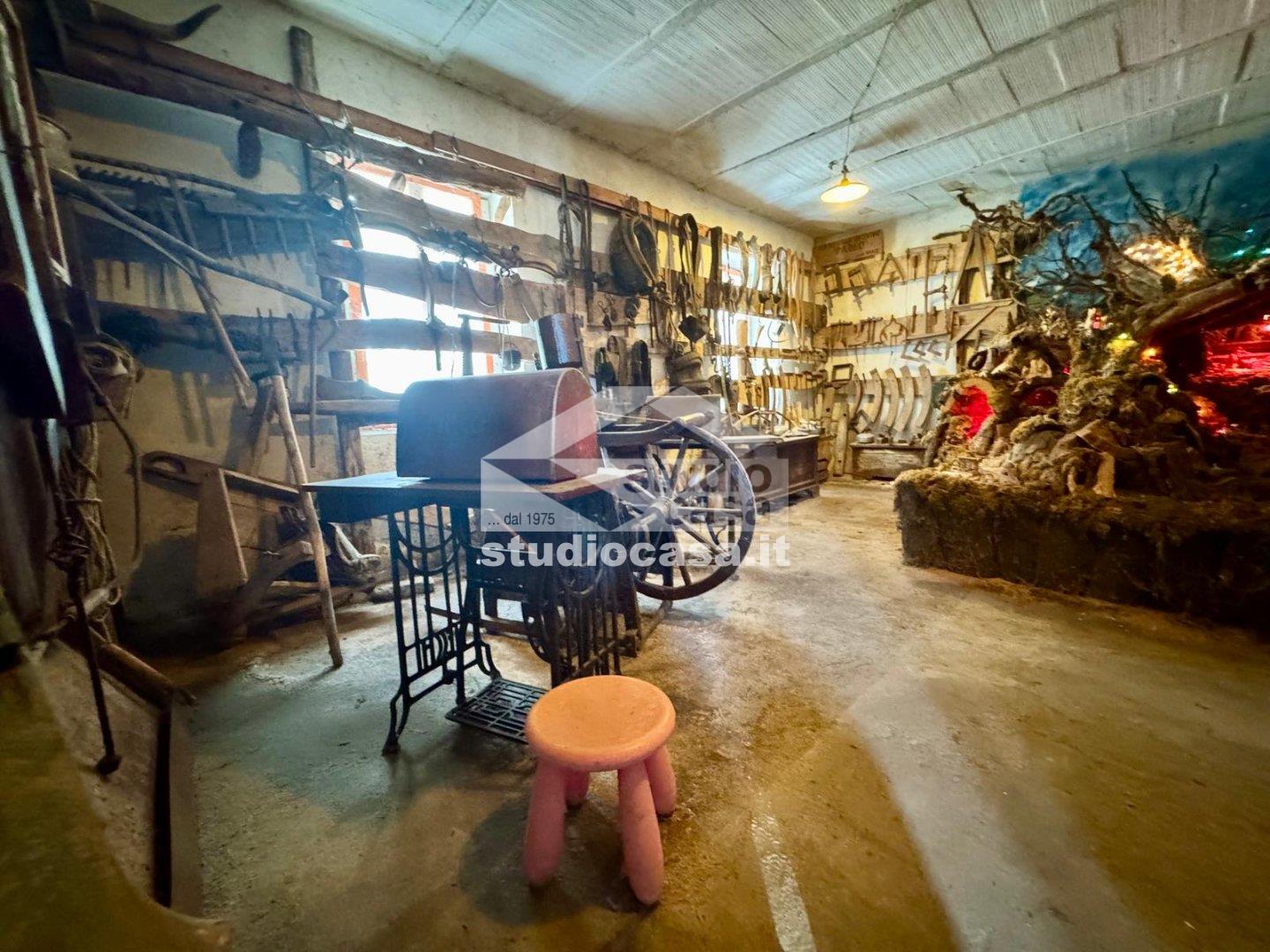 Casa Rustica in vendita a Misano di Gera d