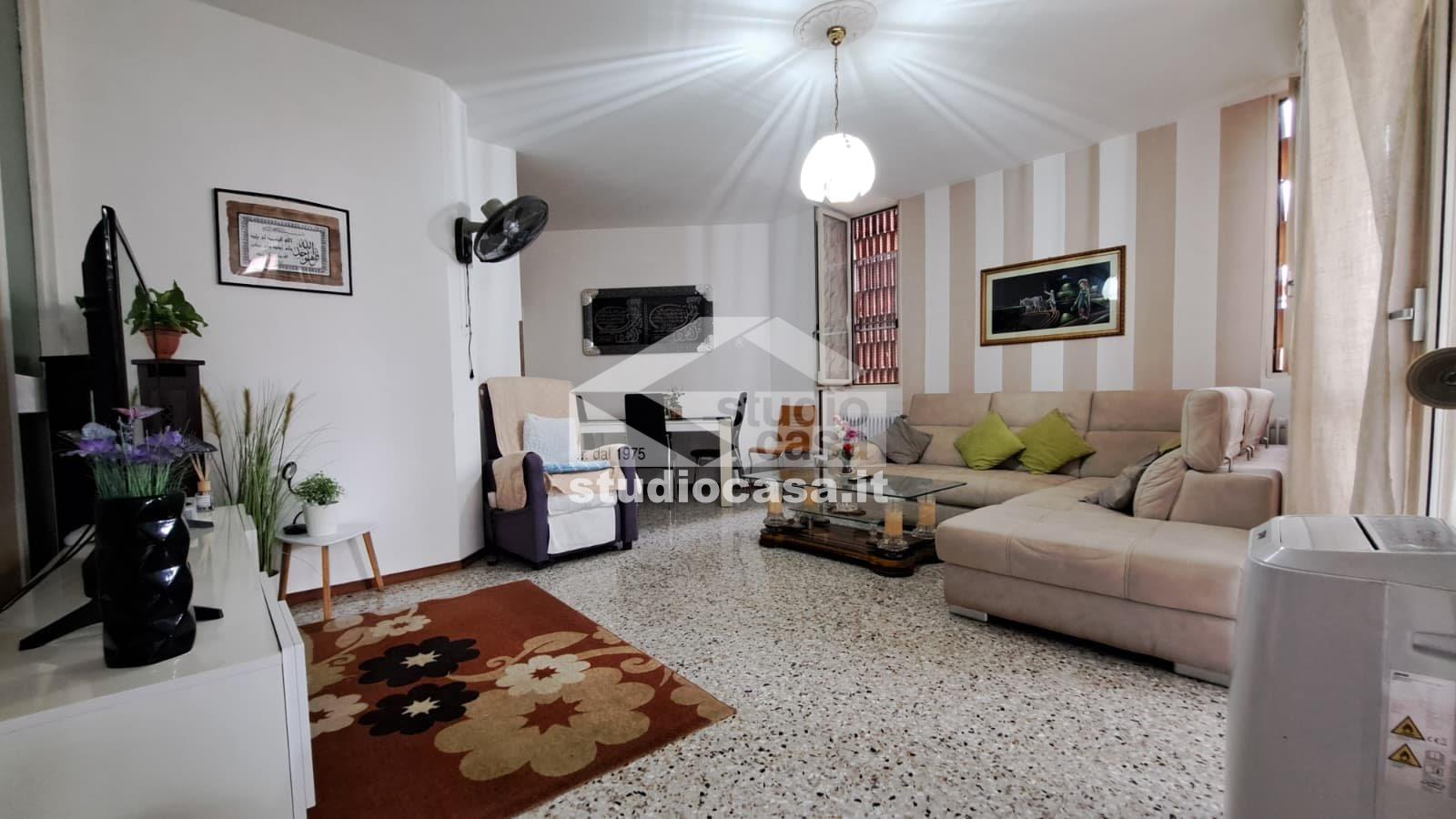 Appartamento in vendita a Calvenzano