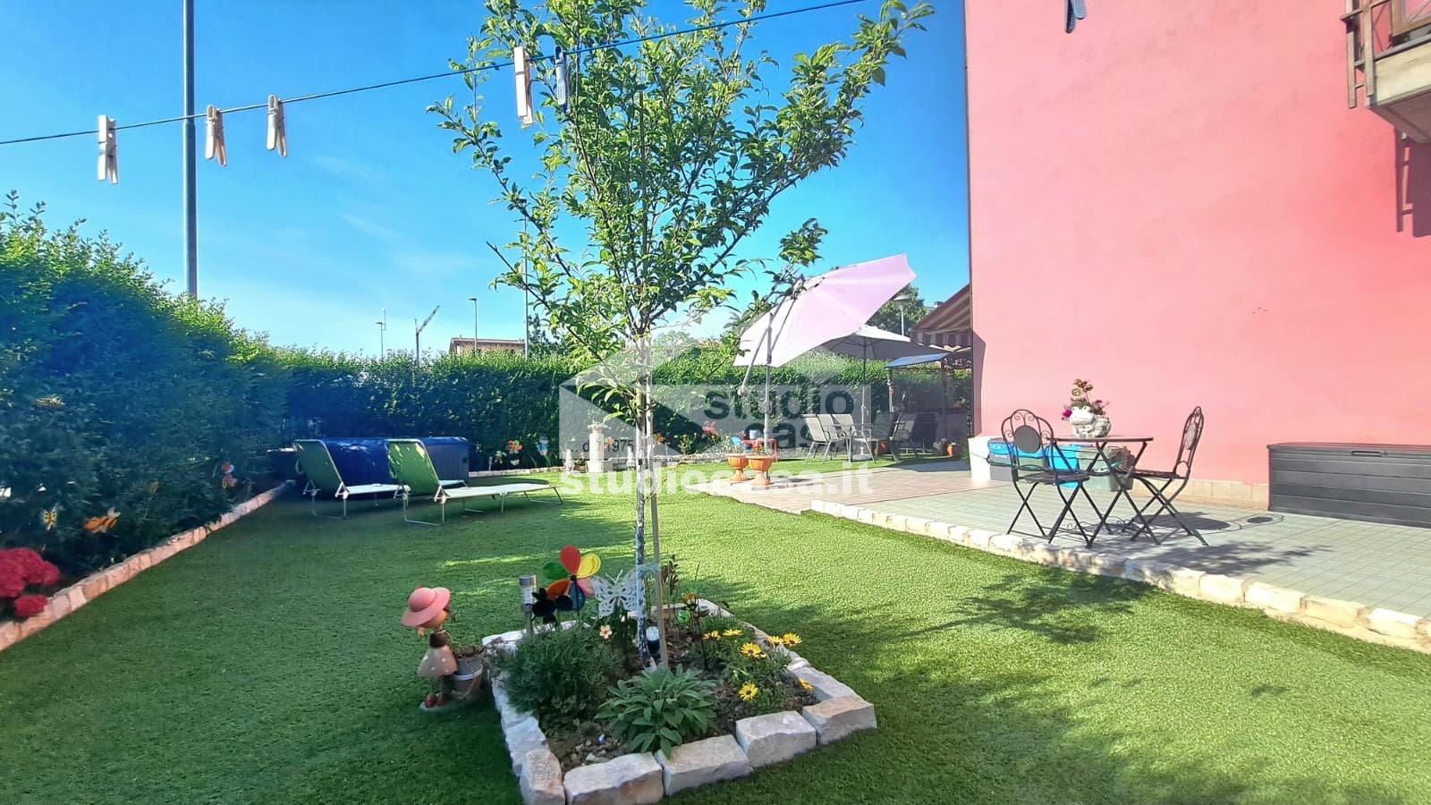 Appartamento in vendita a Calvenzano