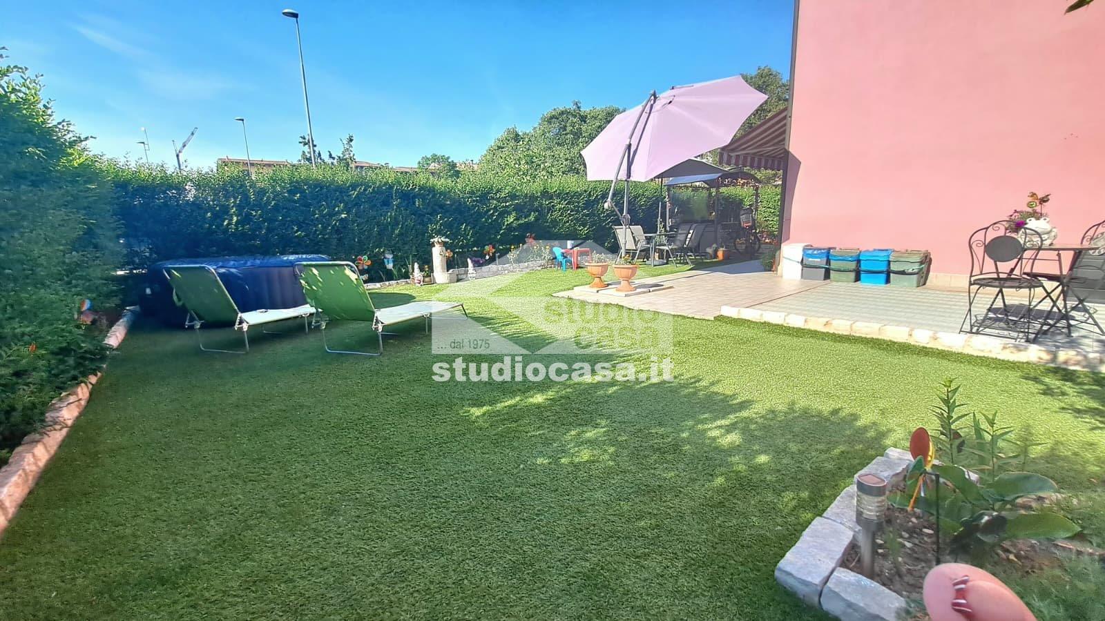 Appartamento in vendita a Calvenzano