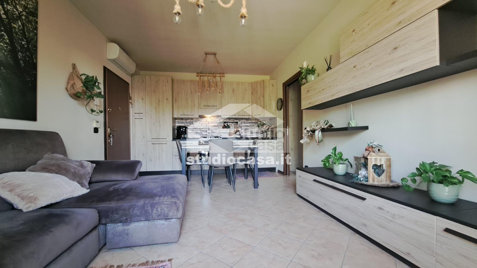 Appartamento in vendita a Calvenzano