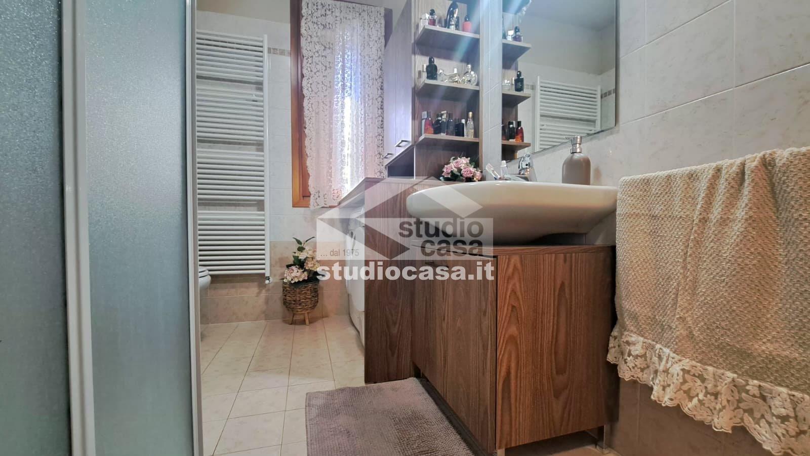 Appartamento in vendita a Calvenzano