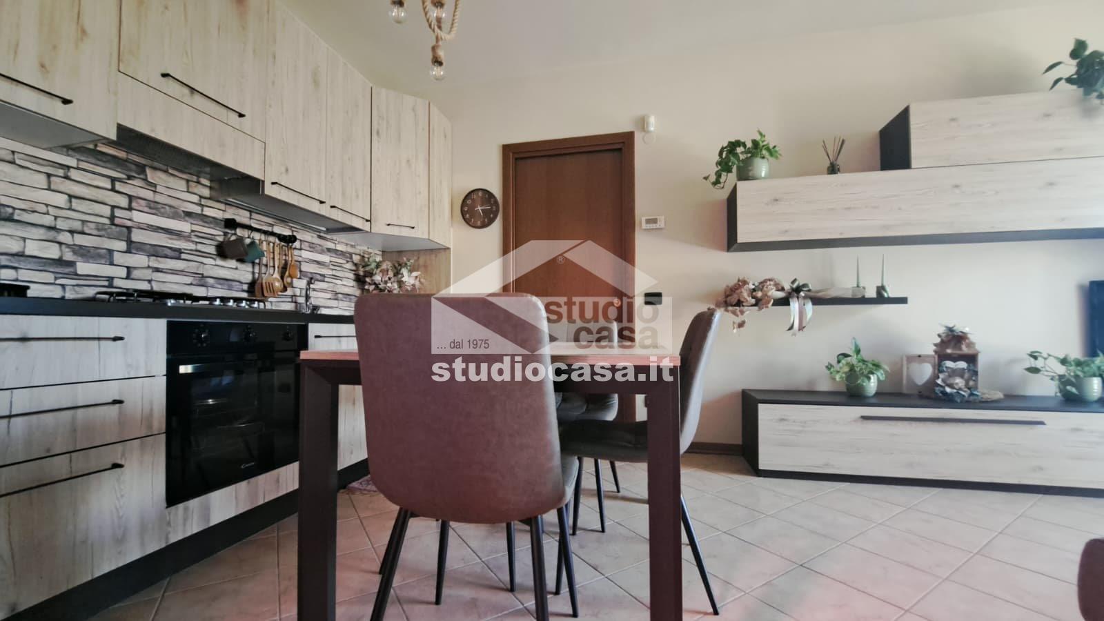 Appartamento in vendita a Calvenzano