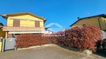 Appartamento in Villa in vendita a Misano di Gera d'Adda