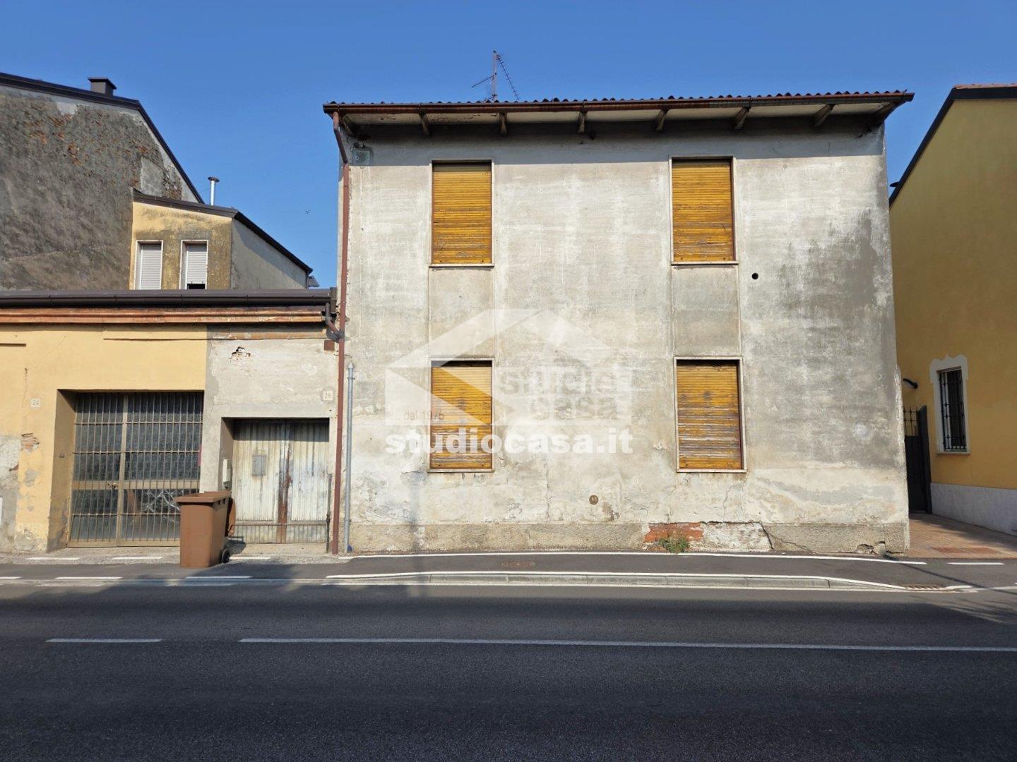Casa Unifamiliare in vendita a Cremona