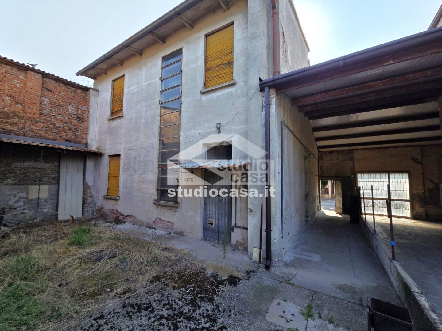 Casa Unifamiliare in vendita a Cremona