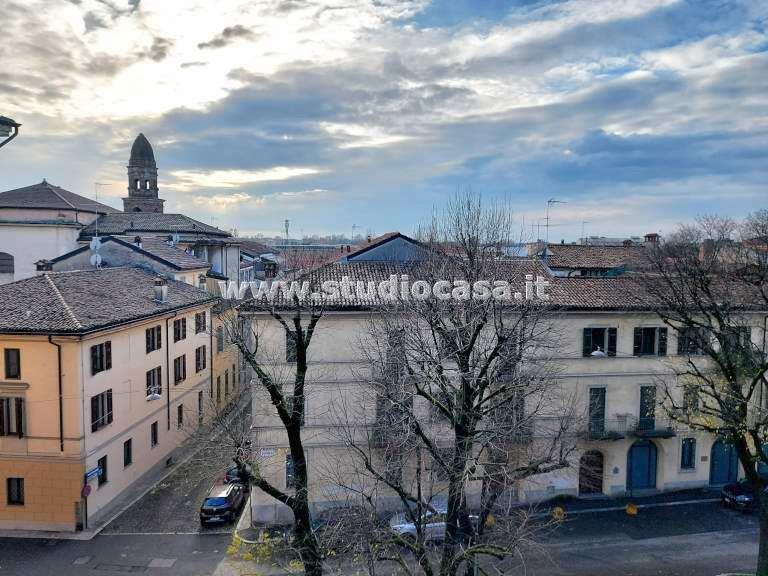 Appartamento in vendita a Cremona