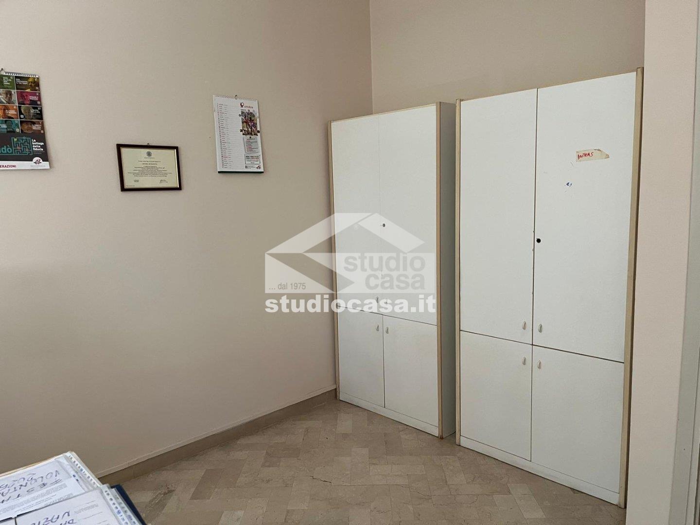 Studio in affitto a Cremona