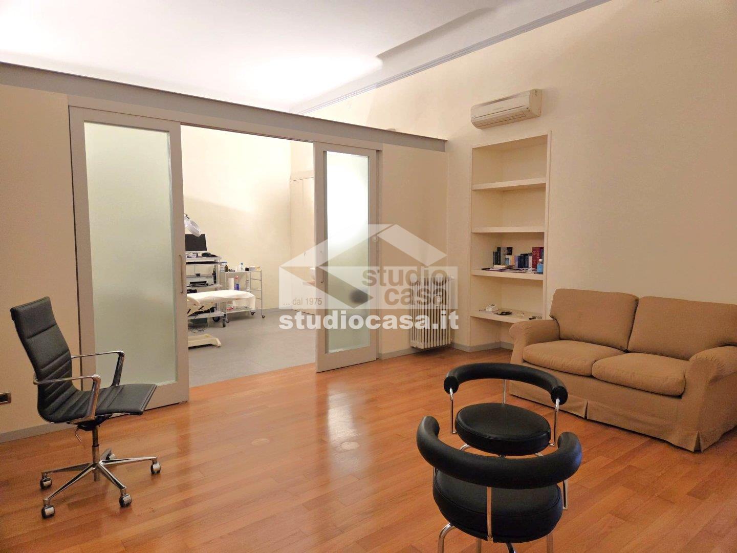 Studio in affitto a Cremona
