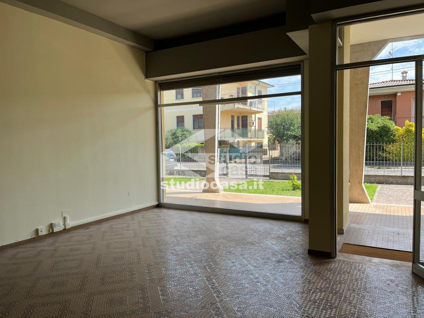 Ufficio in affitto a Castelverde